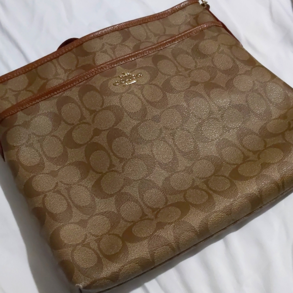 Coach Signature File Crossbody Bag